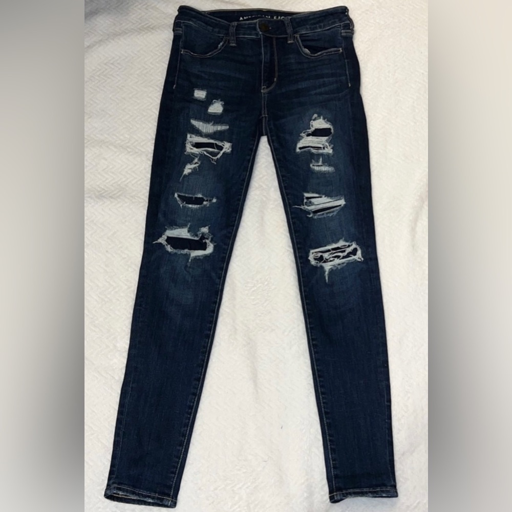 American Eagle Patched Ripped Skinny Jeans size 6